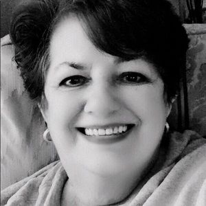 Meet your Posher, Joyce